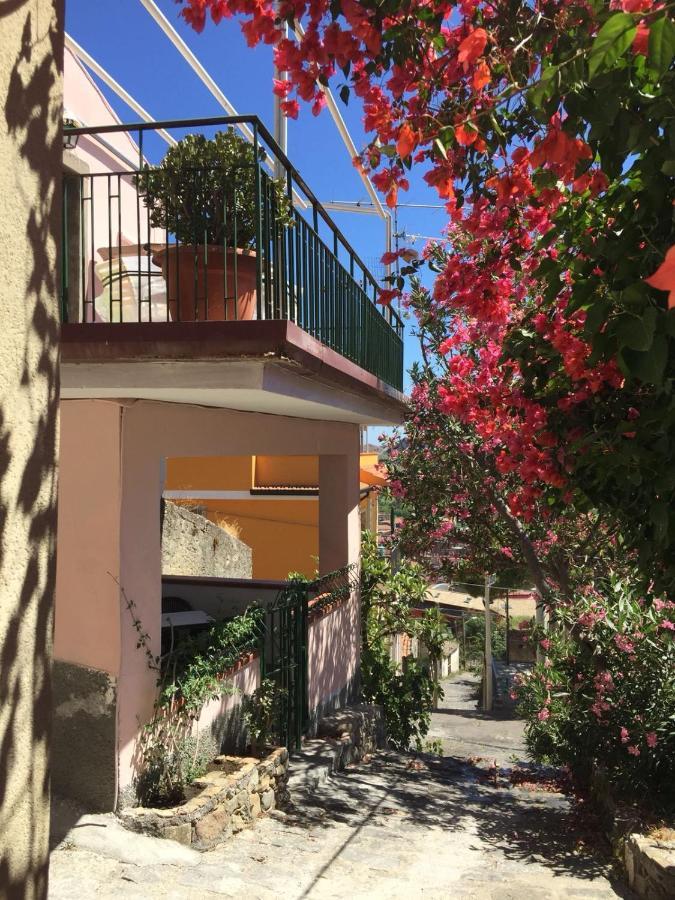 La Casa Del Borgo Cavallaro Gaggi Luaran gambar