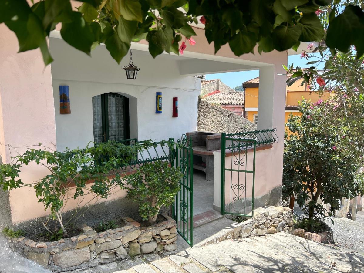 La Casa Del Borgo Cavallaro Gaggi Luaran gambar